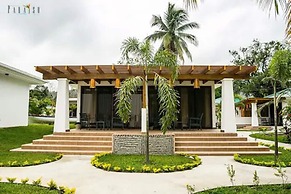 Paraiso Rainforest and Beach Hotel