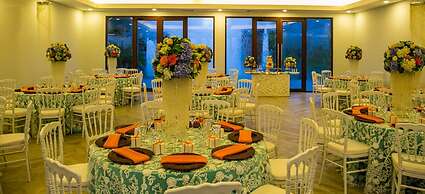 Paraiso Rainforest and Beach Hotel