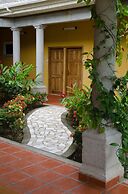 Paraiso Rainforest and Beach Hotel