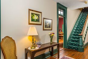 Spencer House Inn Bed & Breakfast