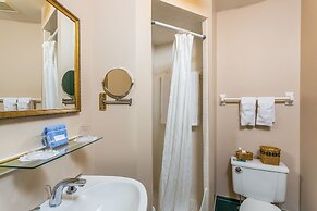 Spencer House Inn Bed & Breakfast