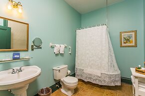 Spencer House Inn Bed & Breakfast