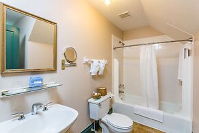 Spencer House Inn Bed & Breakfast