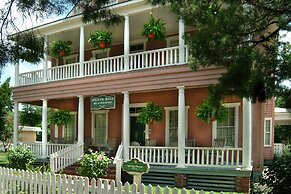 Spencer House Inn Bed & Breakfast
