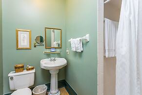 Spencer House Inn Bed & Breakfast