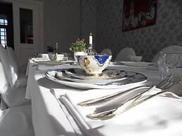 Annas Hotell