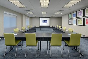 Holiday Inn Express Hotel & Suites Tullahoma by IHG