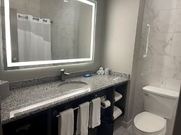 Holiday Inn Express & Suites Gonzales by IHG