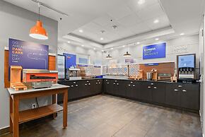 Holiday Inn Express & Suites Gonzales by IHG