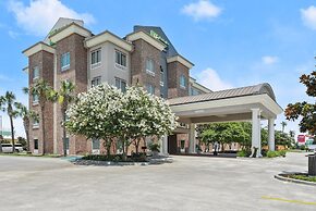 Holiday Inn Express & Suites Gonzales by IHG