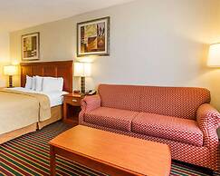Quality Inn Dyersburg I-155