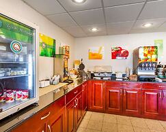 Quality Inn Dyersburg I-155