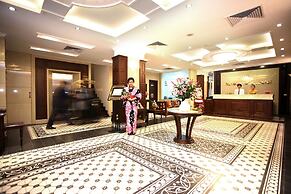 Hanoi Emotion Hotel
