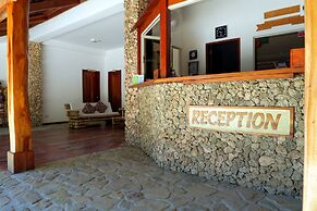 Tepanee Beach Resort