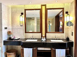 Crowne Plaza Danang by IHG