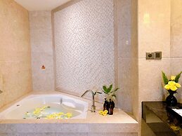 Crowne Plaza Danang by IHG