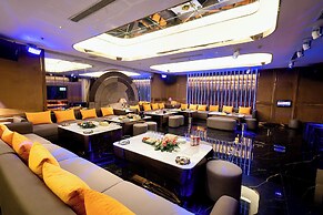 Crowne Plaza Danang by IHG