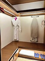 Crowne Plaza Danang by IHG