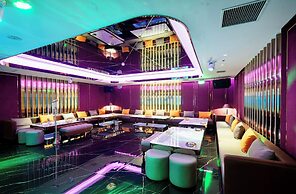 Crowne Plaza Danang by IHG