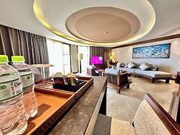 Crowne Plaza Danang by IHG
