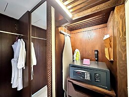 Crowne Plaza Danang by IHG