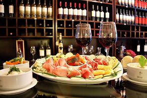 Delvino Boutique Hotel