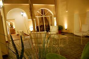 Delvino Boutique Hotel