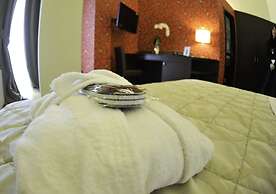 EKK Hotel