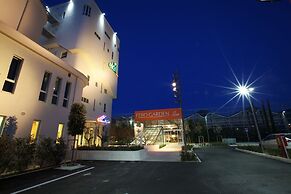 EKK Hotel