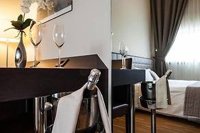EKK Hotel