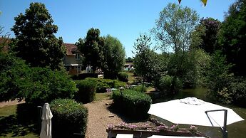 Hôtel & Restaurant Le Moulin de Chaméron, The Originals Relais (Relais