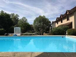 Hôtel & Restaurant Le Moulin de Chaméron, The Originals Relais (Relais