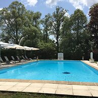 Hôtel & Restaurant Le Moulin de Chaméron, The Originals Relais (Relais