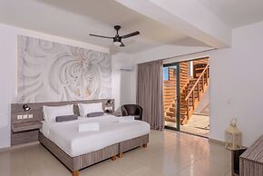 Eurohotel Katrin Suites-Adults Only