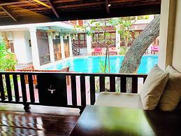 The Rim Resort