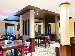 The Rim Resort