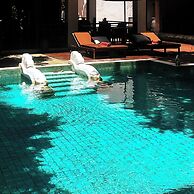 The Rim Resort