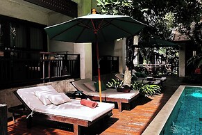 The Rim Resort