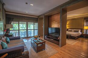 The Rim Resort