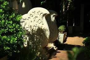 The Rim Resort