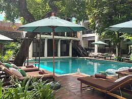 The Rim Resort