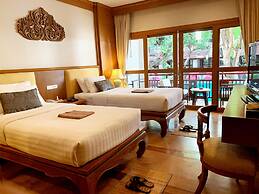 The Rim Resort