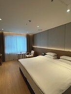 Hotel International