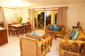 The Palms Oceanfront Suites