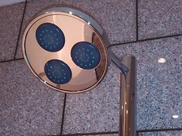 Hotel Elsereine Osaka