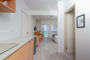 Moana Sands Beachfront Hotel