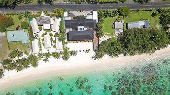 Moana Sands Beachfront Hotel