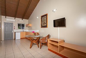 Moana Sands Beachfront Hotel