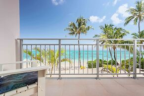 Moana Sands Beachfront Hotel