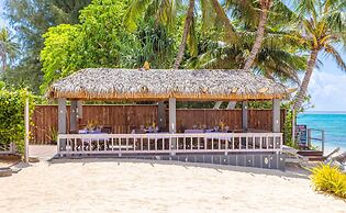 Moana Sands Beachfront Hotel